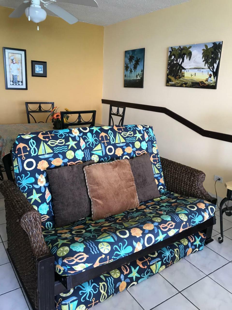 Ocean Front Apartment Luquillo Buitenkant foto